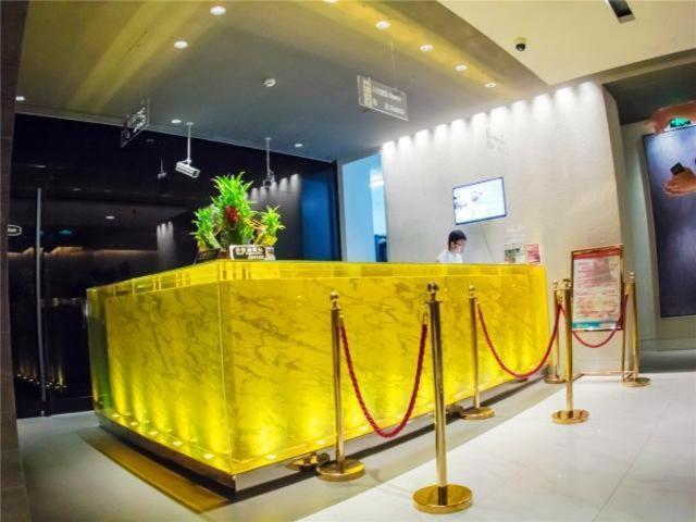 Jinjiang Inn Nanjing Road Pedestrian Streeteast Asia Hotel Shanghai Exterior foto