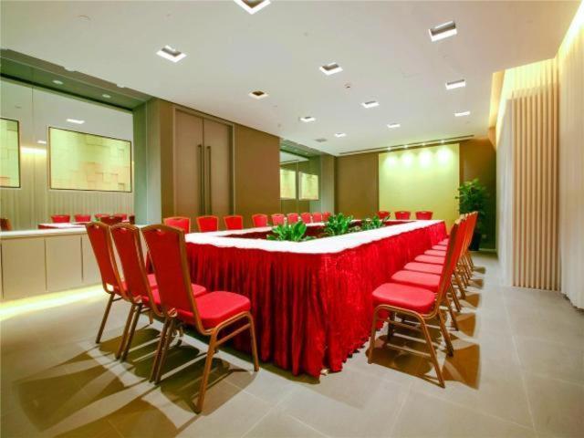 Jinjiang Inn Nanjing Road Pedestrian Streeteast Asia Hotel Shanghai Exterior foto